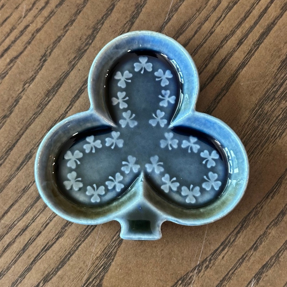 Wade Irish Porcelain Shamrock Trinket Dish Blue Green Ombre Ireland IP609